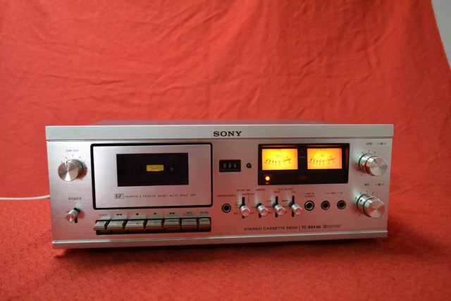 Sony TC-204sd rok  (1975-76) vaha 8kg
